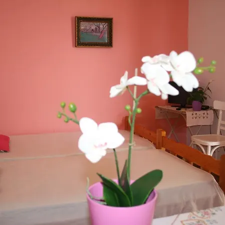 Apartament Pavlaras