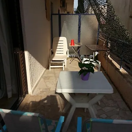 Διαμέρισμα Pavlaras Τολό